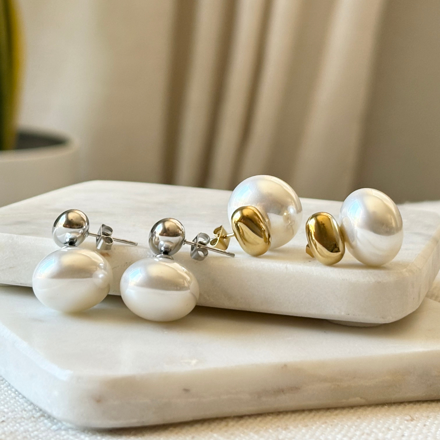 PEARL EARRINGS