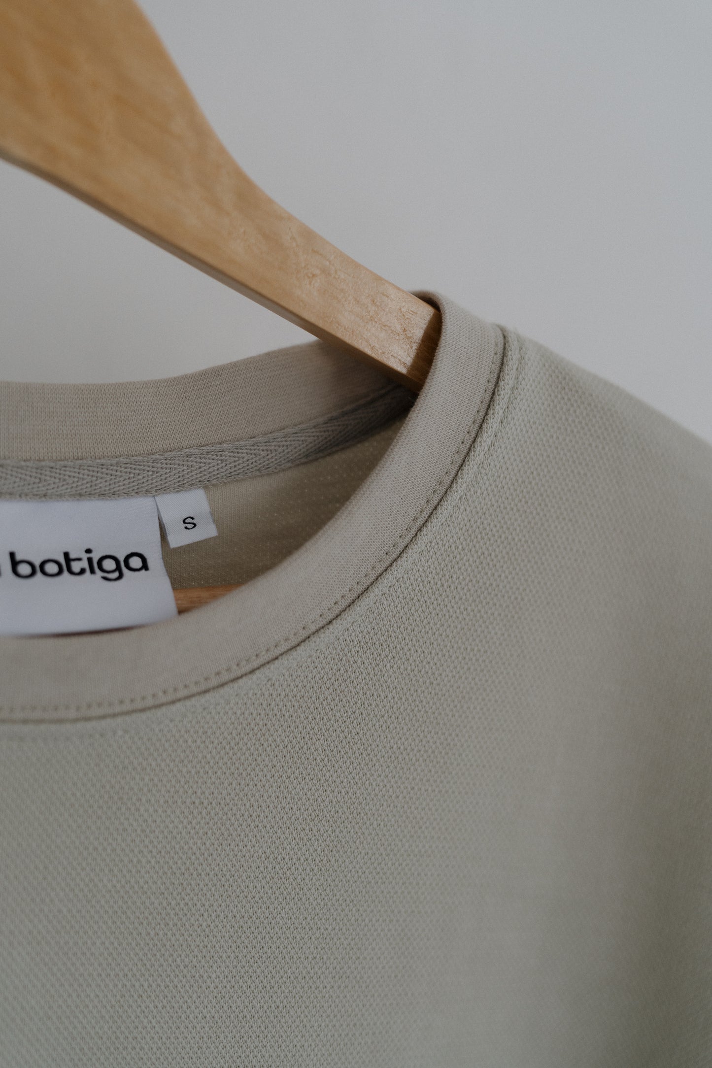 TEXTURED HEAVYWEIGHT T-SHIRT