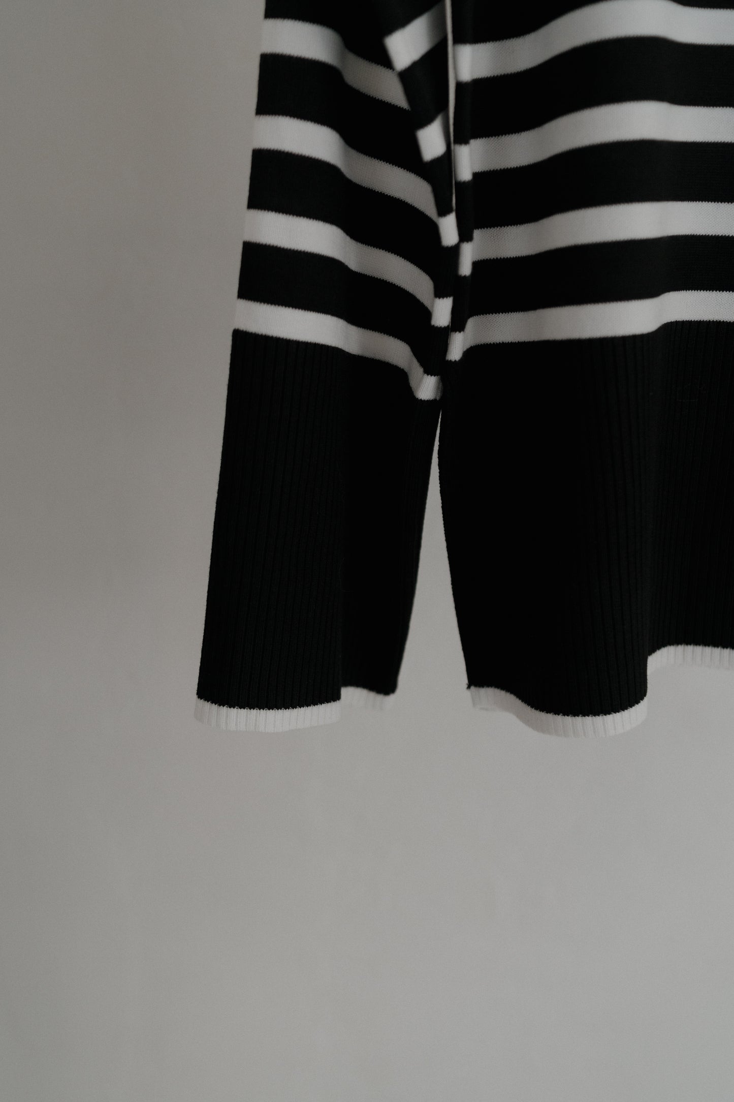 TURTLENECK STRIPED SWEATER