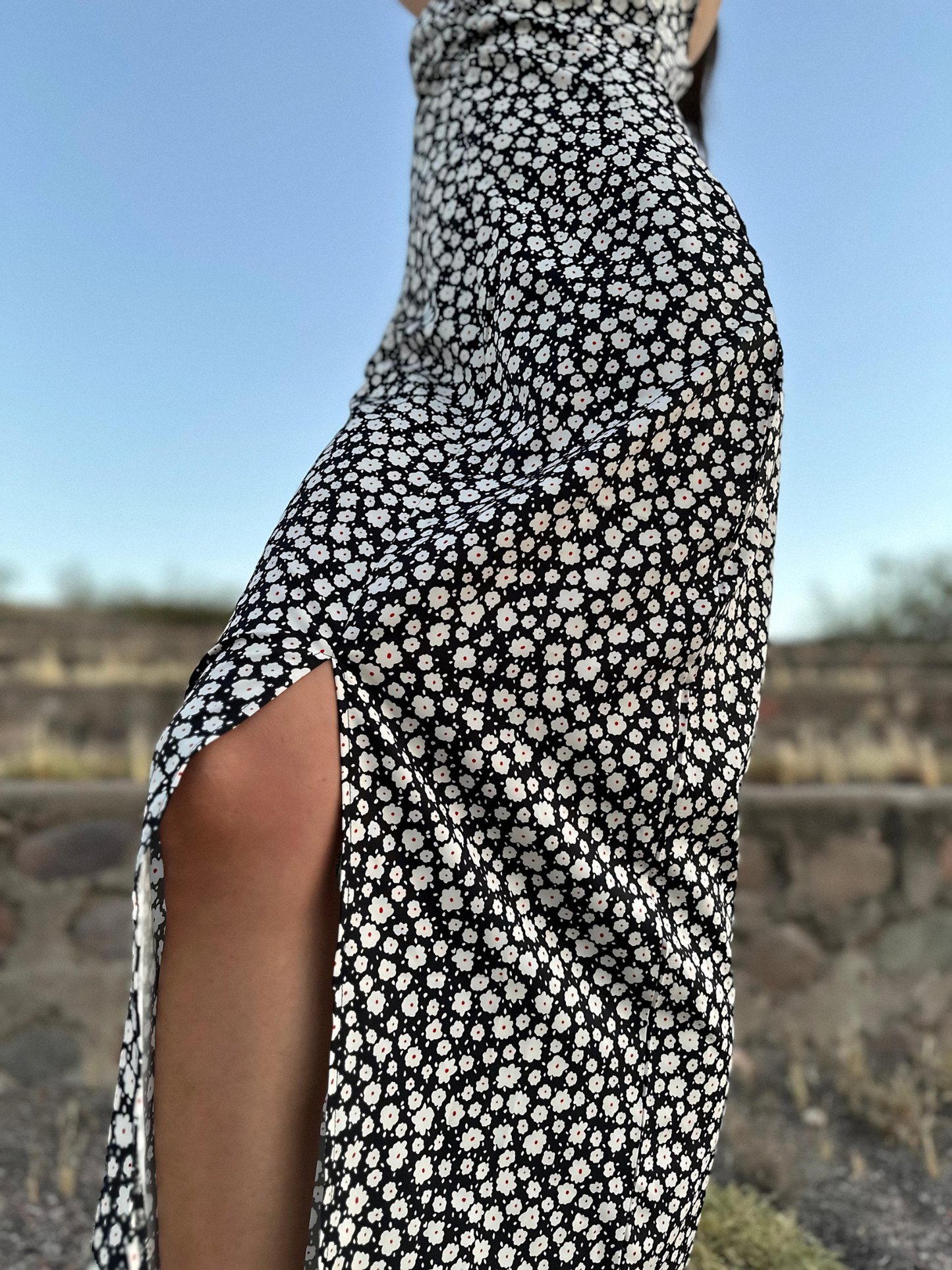 FLORAL MIDI DRESS